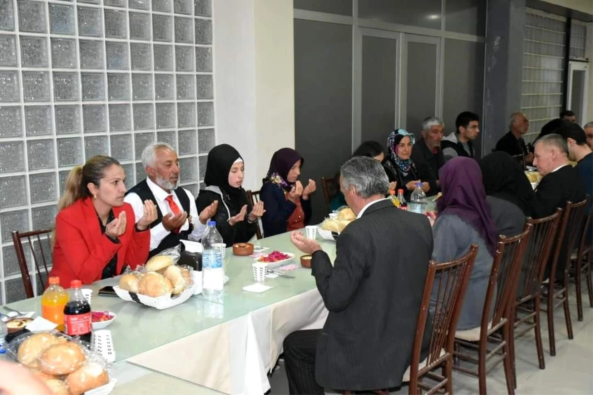 Son dakika haberi | Dazkırı\'da şehit aileleri ve gazilere iftar verildi