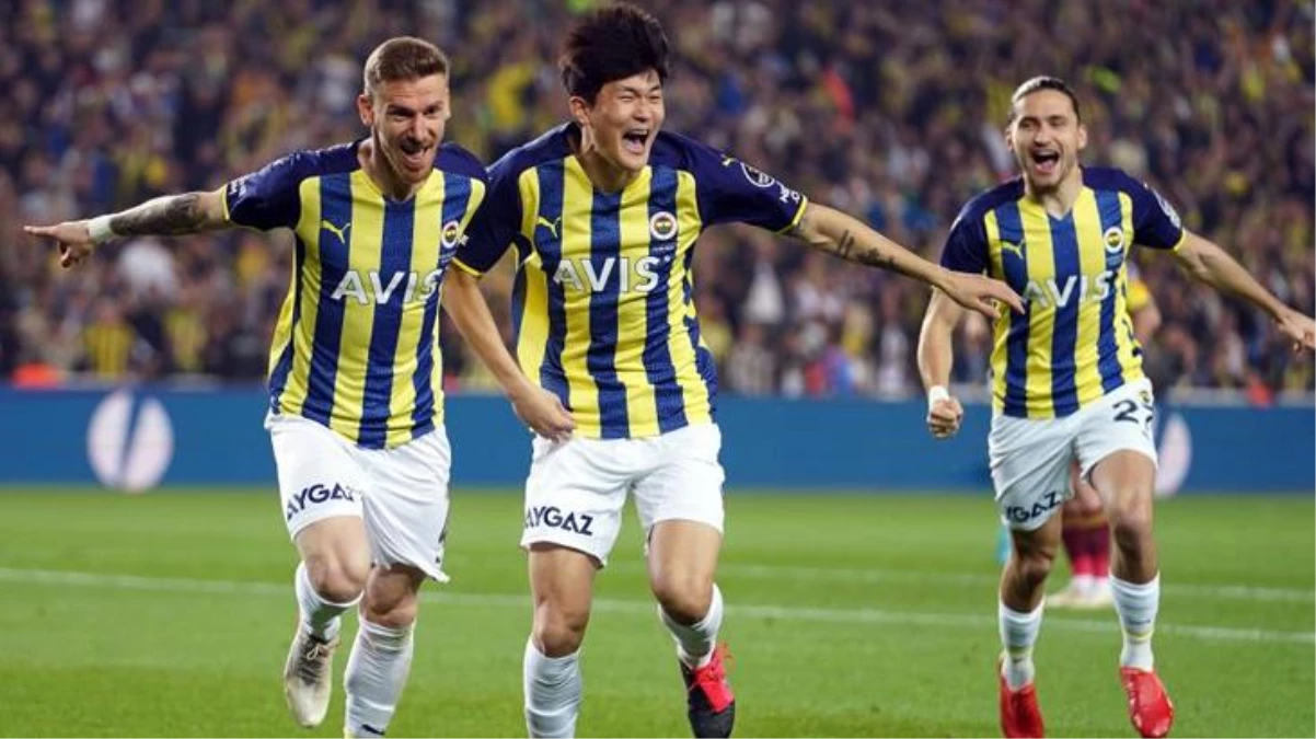 Fenerbahçe, sahasında Göztepe\'yi 2-0 mağlup etti! Sarı-lacivertliler yenilmezlik serisini 9 maça çıkardı