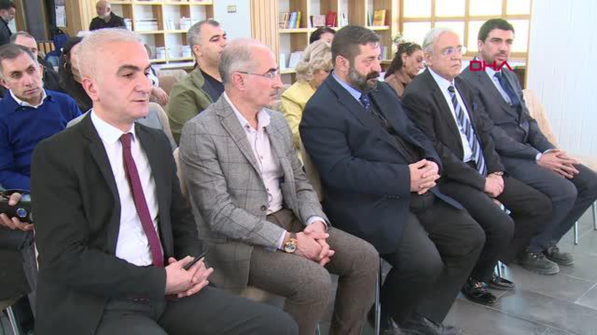 ELAZIĞ\'DA YAPILAN KİTAP MÜZAYEDESİNDE ELDE EDİLECEK GELİRLE KÖY OKULUNA KÜTÜPHANE YAPILACAK