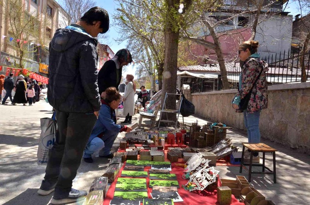 Elbistan'da 'Alışveriş Bayramı' coşkusu
