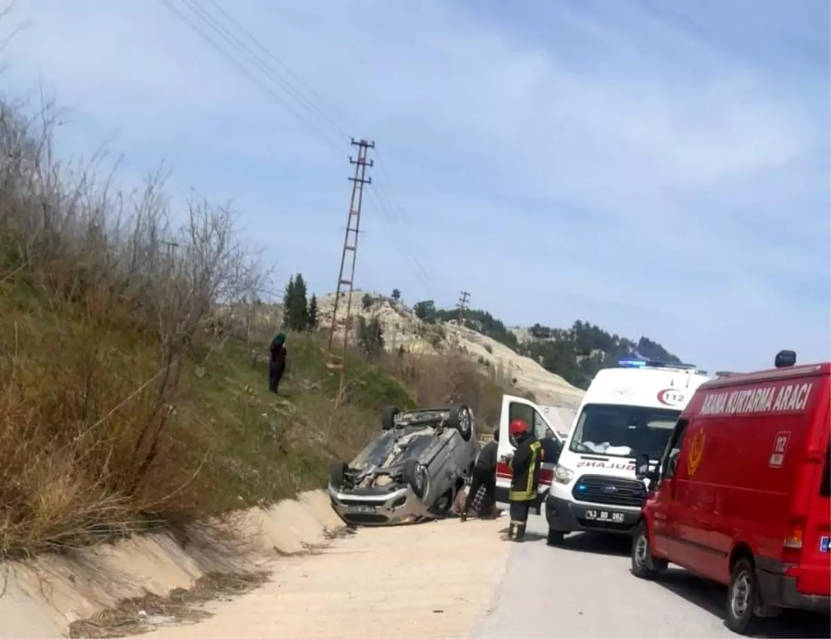 Gediz\'de trafik kazası, 7 yaralı