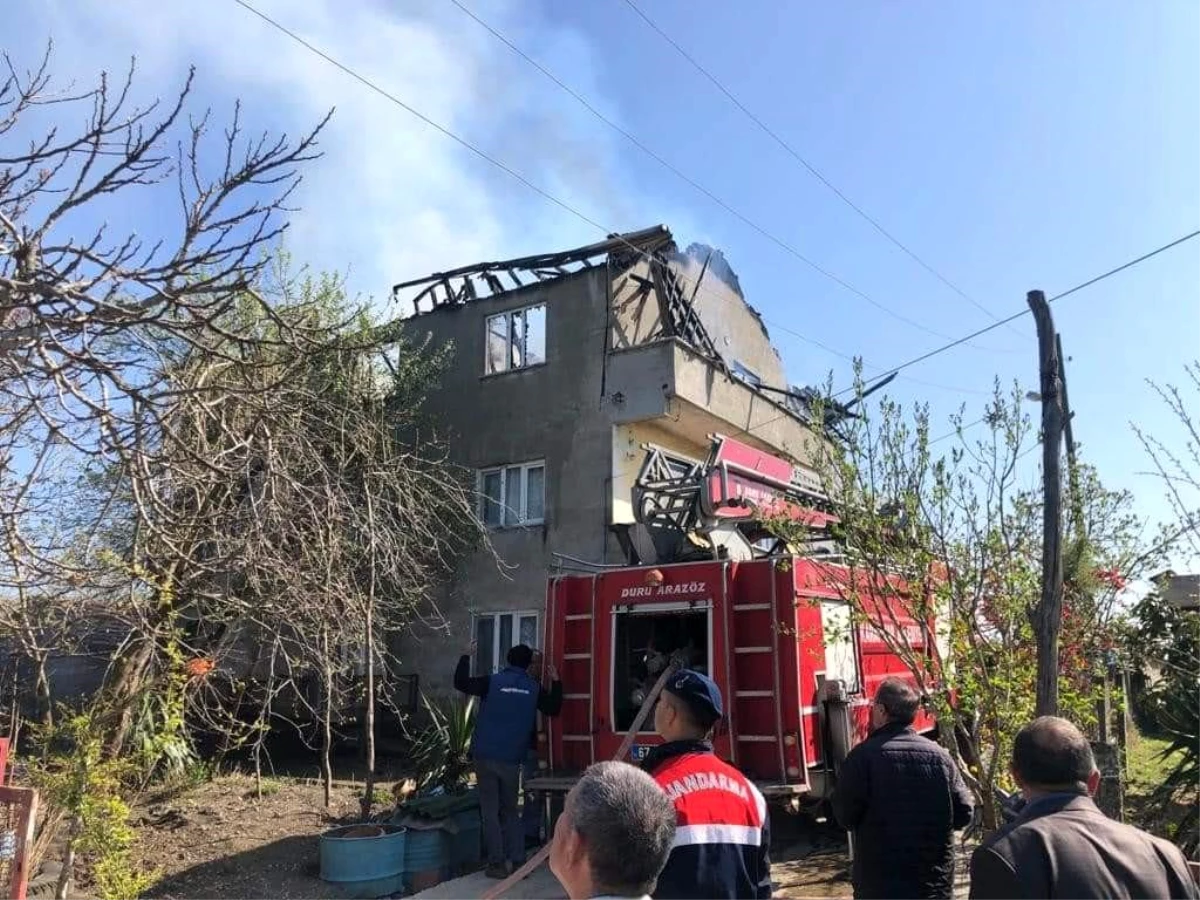 Son dakika... Karapınar beldesinde bir evde yangın çıktı