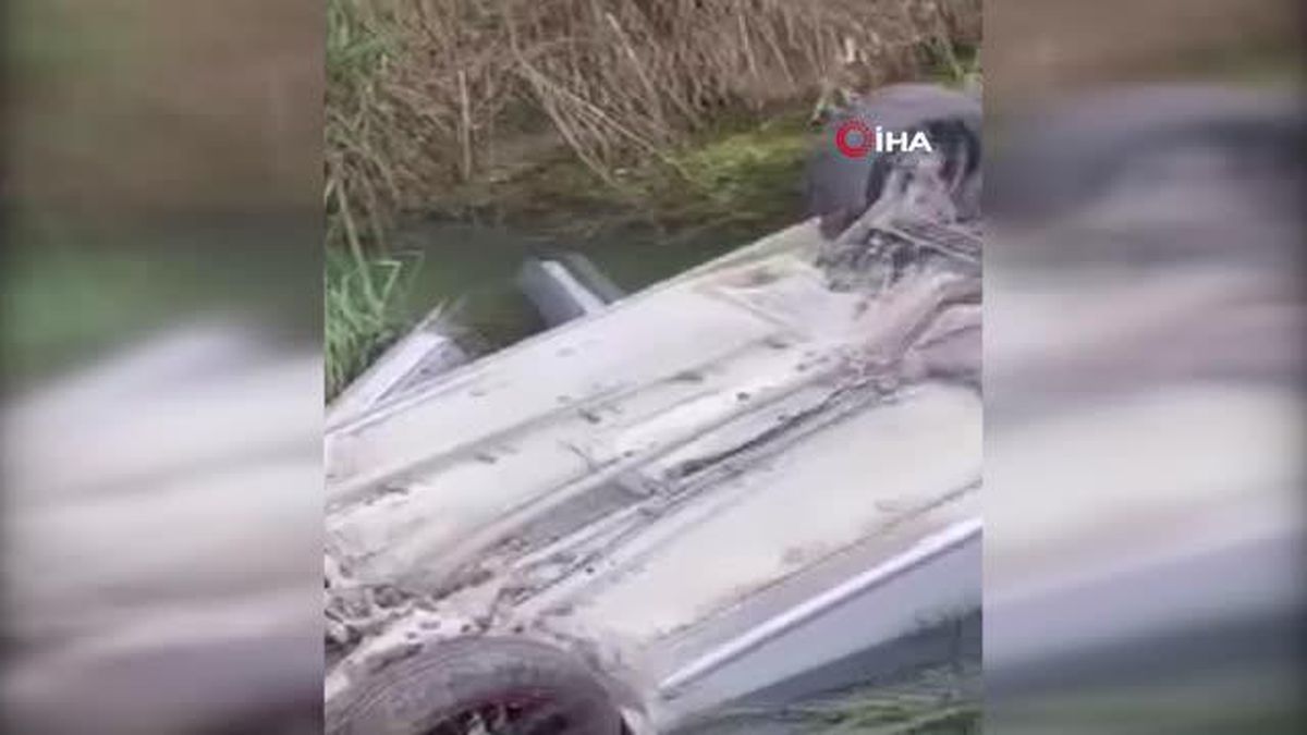 Kontrolden çıkan otomobil kanala düştü