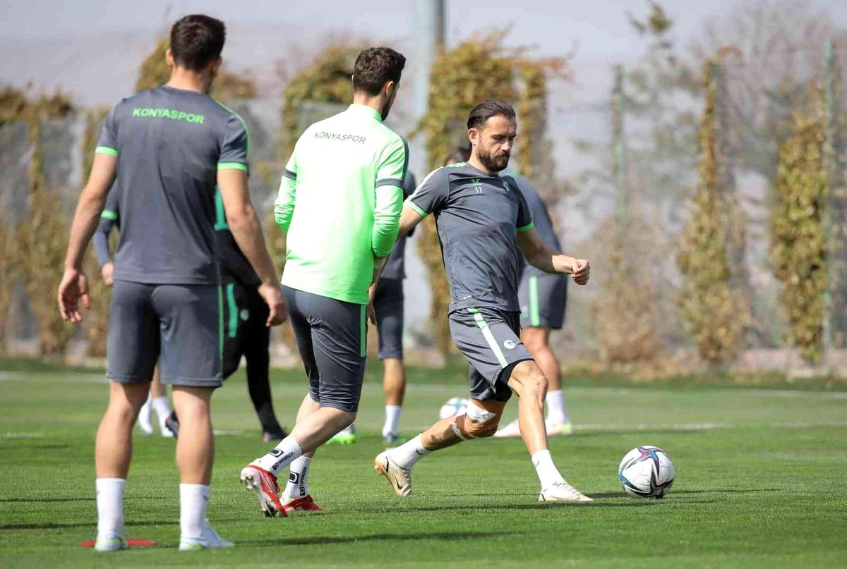 Konyaspor\'da Gaziantep FK maçı hazırlıkları tamamlandı