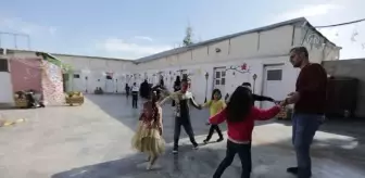 Suriye'de yetim ve öksüz kalan çocuklar, anne-babasızlığının acısıyla yaşıyor