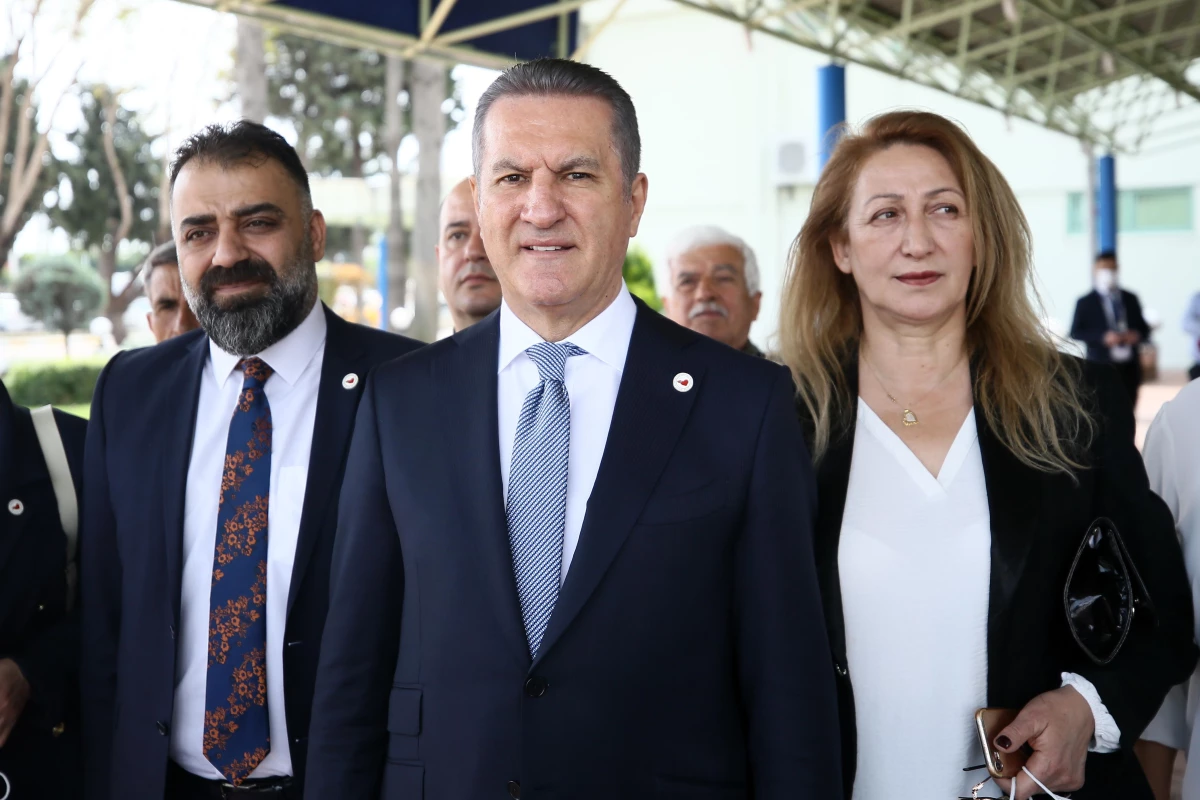 TDP Genel Başkanı Mustafa Sarıgül, Adana\'da konuştu
