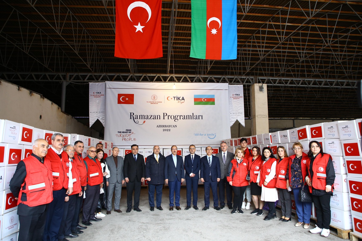 TİKA\'dan Azerbaycan\'daki ihtiyaç sahibi ailelere ramazan yardımı