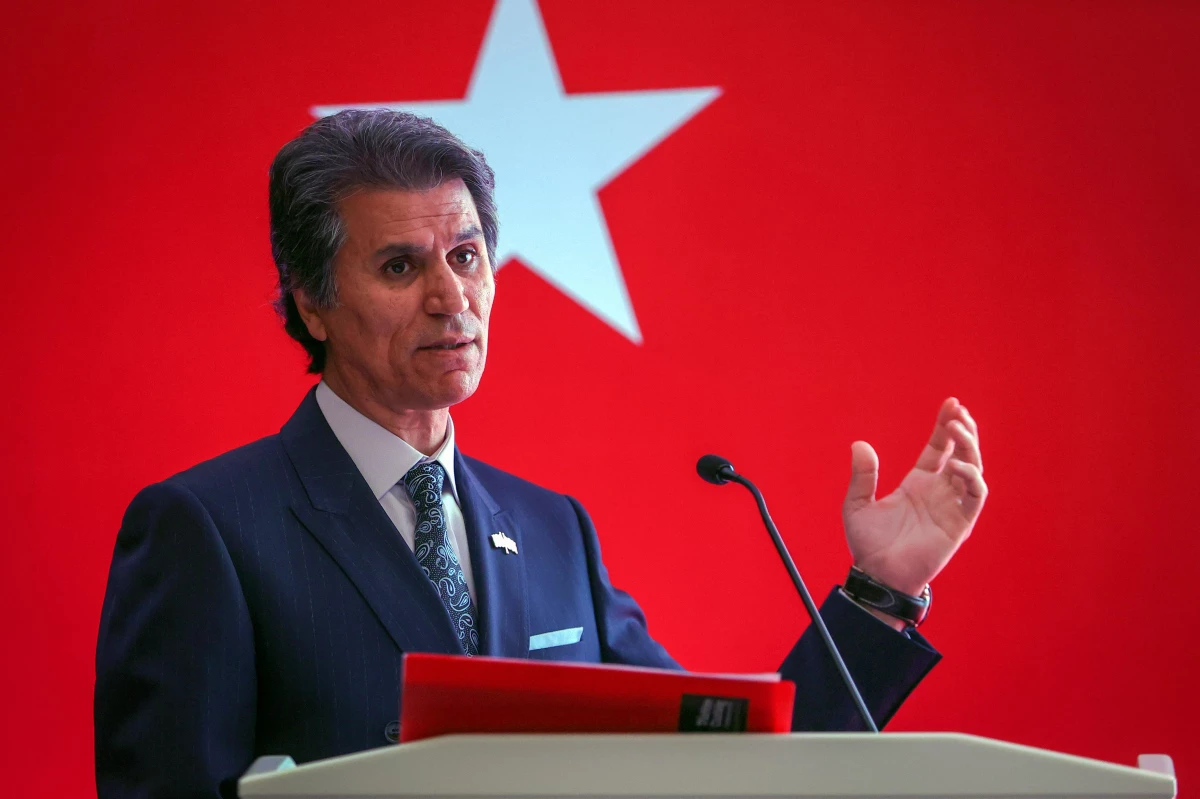 Türkiye Curling Federasyonunda başkan Kenan Şebin güven tazeledi
