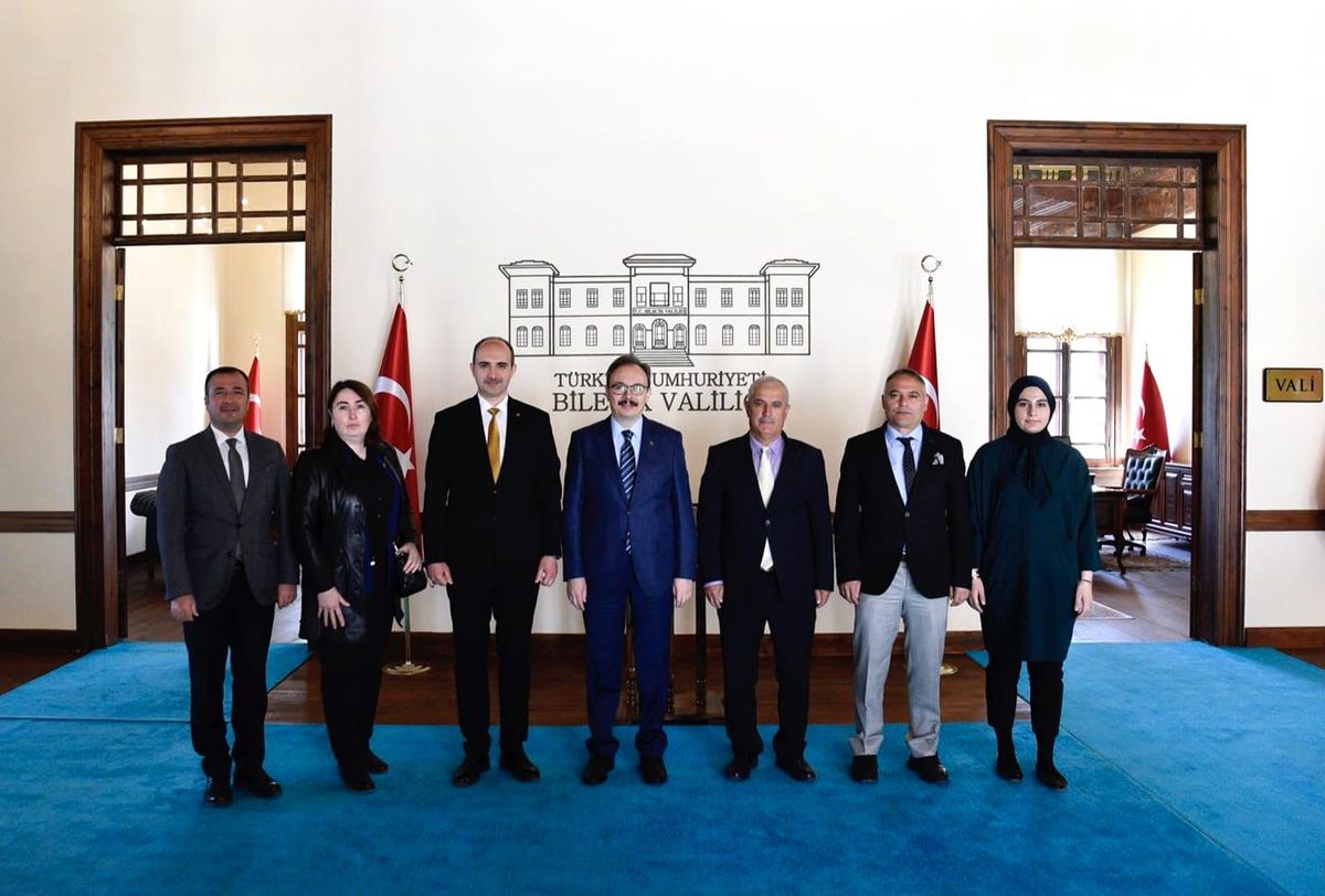 Vali Kızılkaya, İl Müdürü Bircan\'ı ve yanındaki heyeti kabul etti
