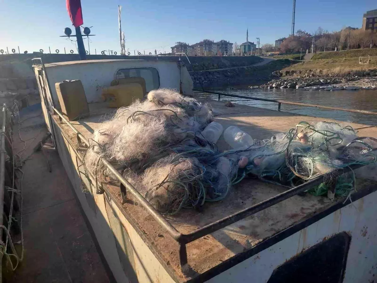 Van\'da teknede bulunan uzatma ağına el konuldu