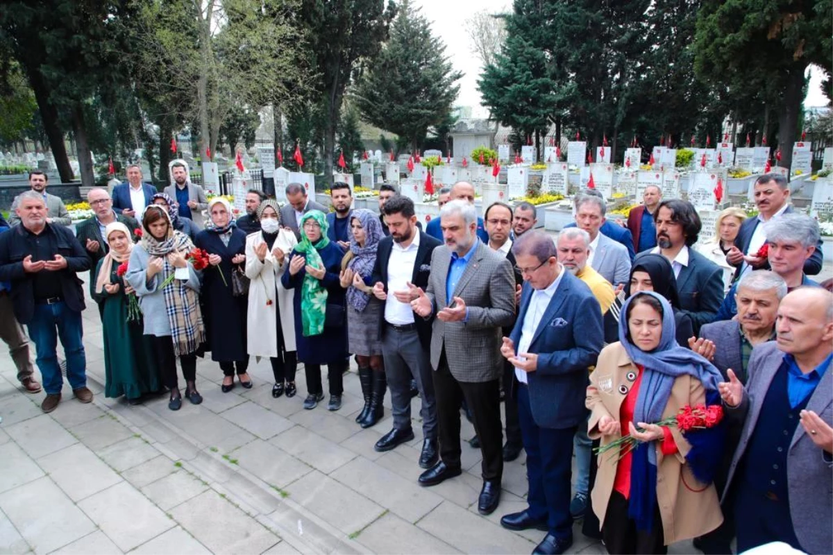 Son dakika haberleri! AK Parti İstanbul İl Başkanı Kabaktepe, Edirnekapı Şehitliği\'ni ziyaret etti