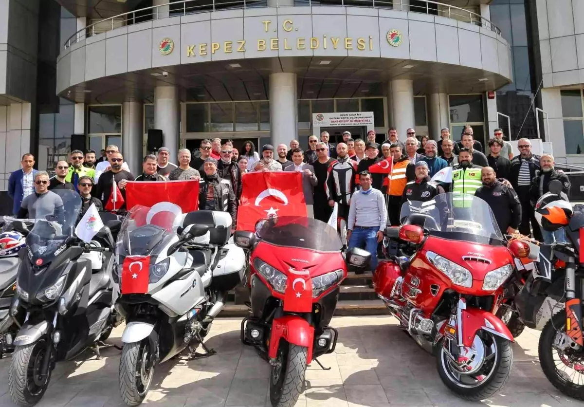 Başkan Tütüncü, motosikletçileri \'Zafer Sürüşü\'ne uğurladı