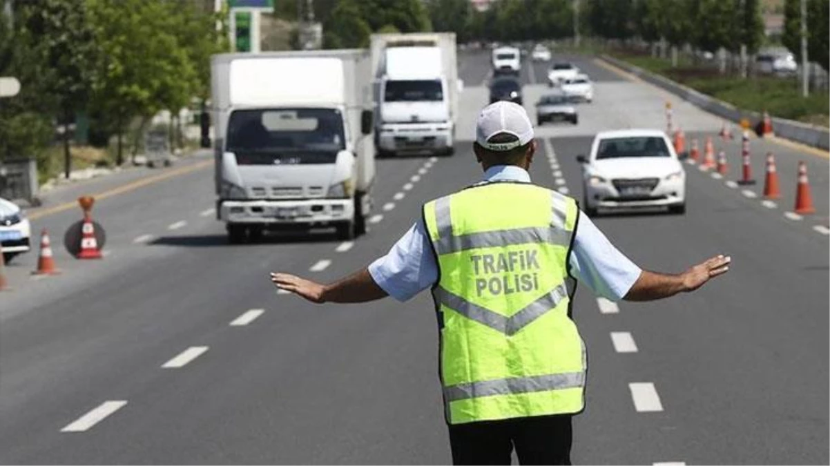 Cumhurbaşkanlığı Bisiklet Turu nedeniyle İstanbul\'da birçok ilçede yollar trafiğe kapatıldı