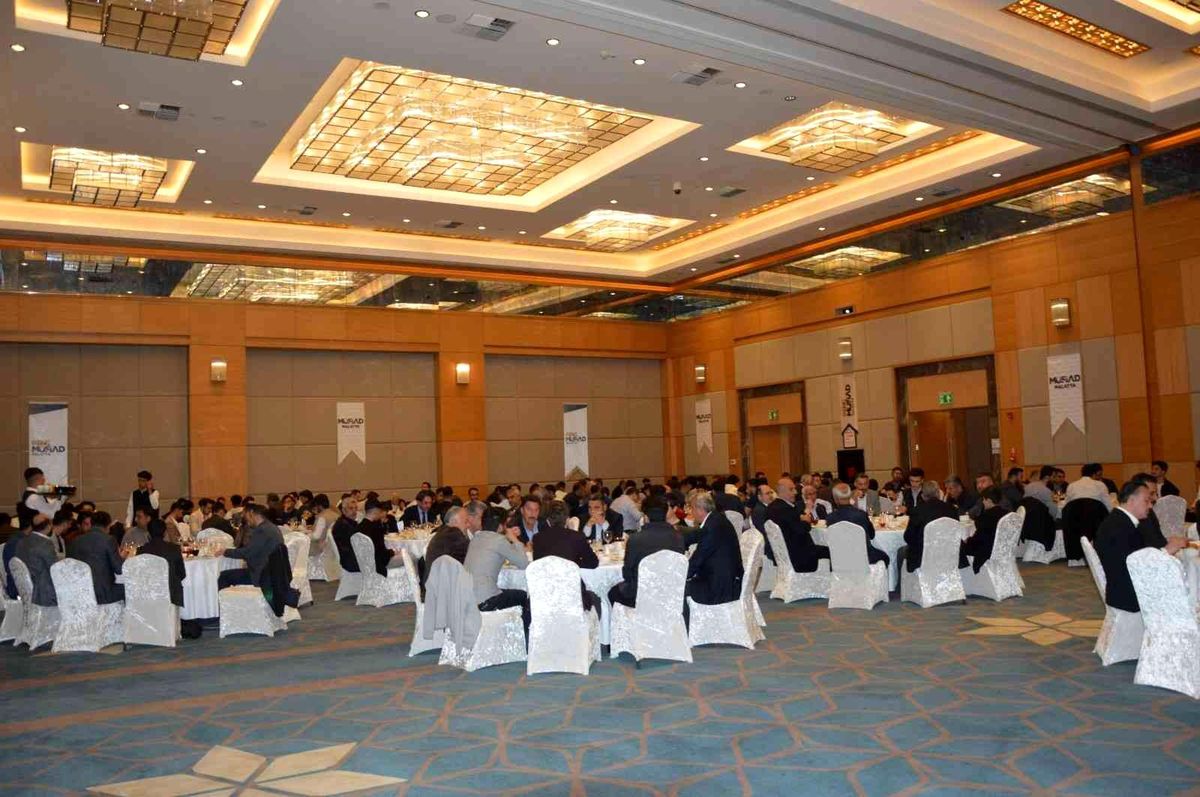 Malatya'da işadamları iftarda buluştu