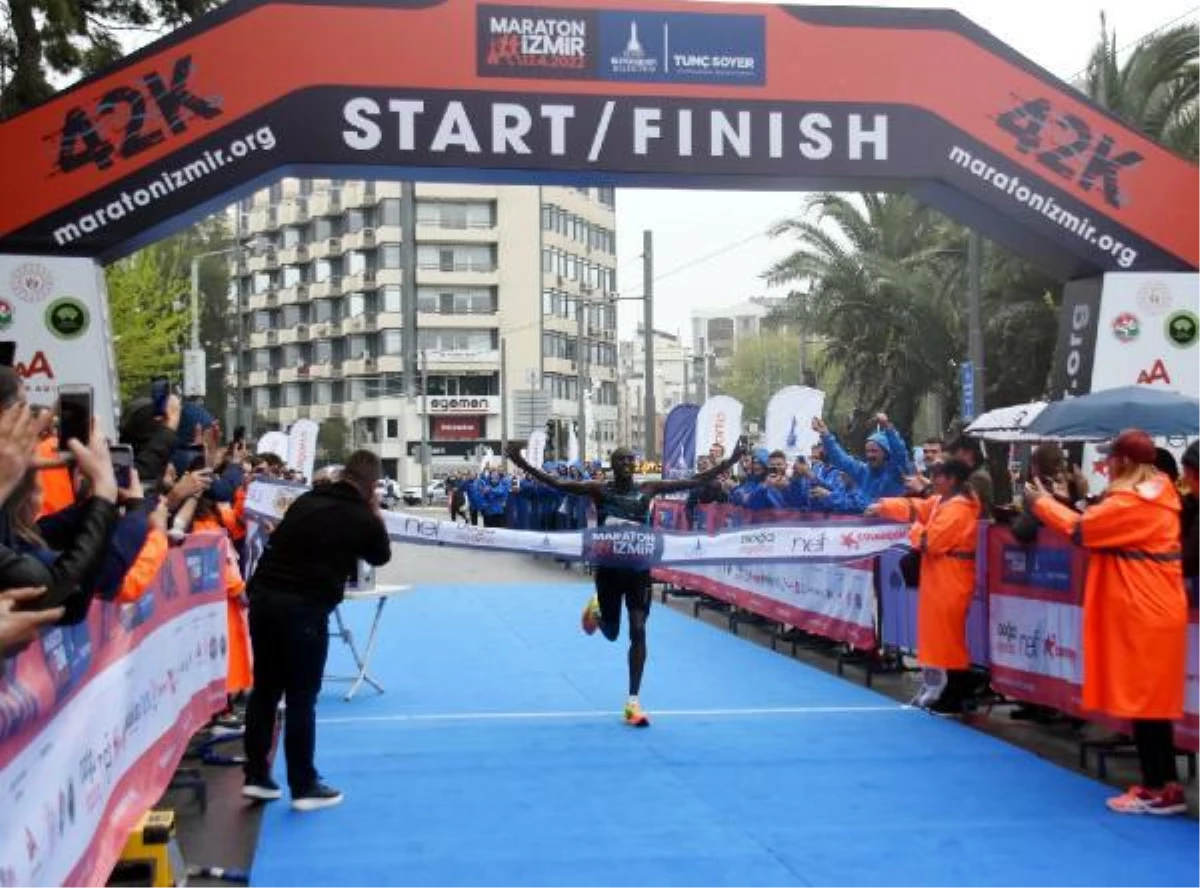 Maraton İzmir\'de yeniden rekor