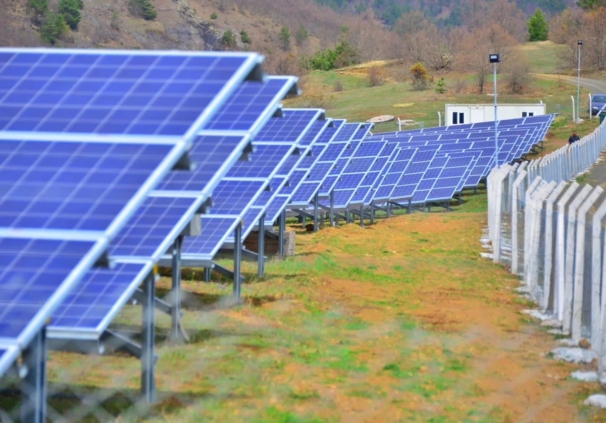 Ordu\'daki güneş enerjisi santralinde saatte 604 kilovat elektrik üretiliyor