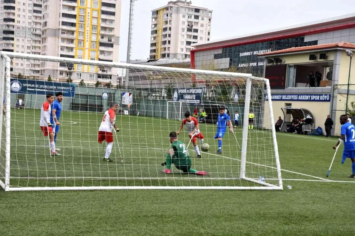 Şahinbey Ampute kendi evinde çok farklı: 15-0