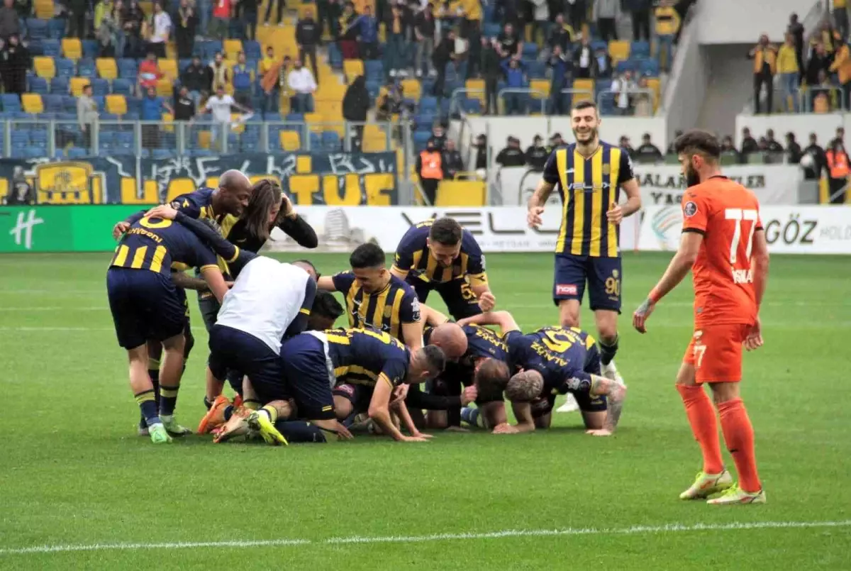 Spor Toto 1. Lig: MKE Ankaragücü: 2 Adanaspor: 0