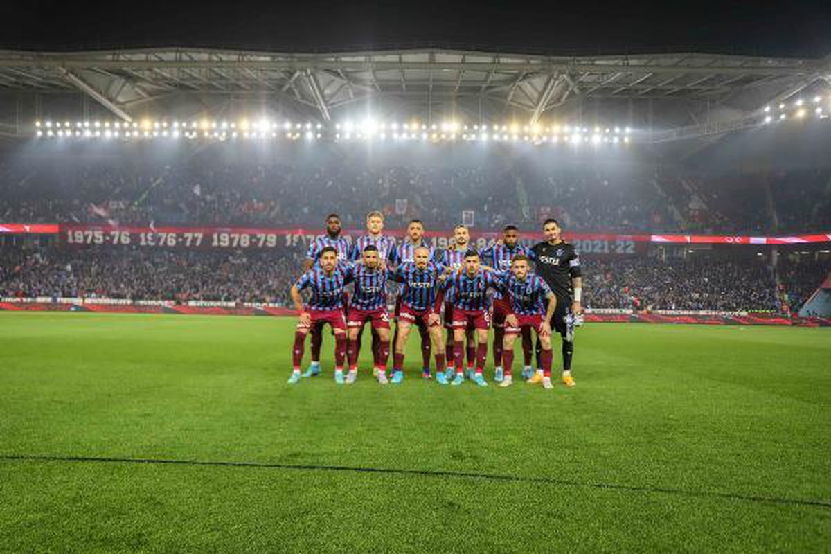 Trabzonspor\'da erken şampiyonluk avantajı sürüyor