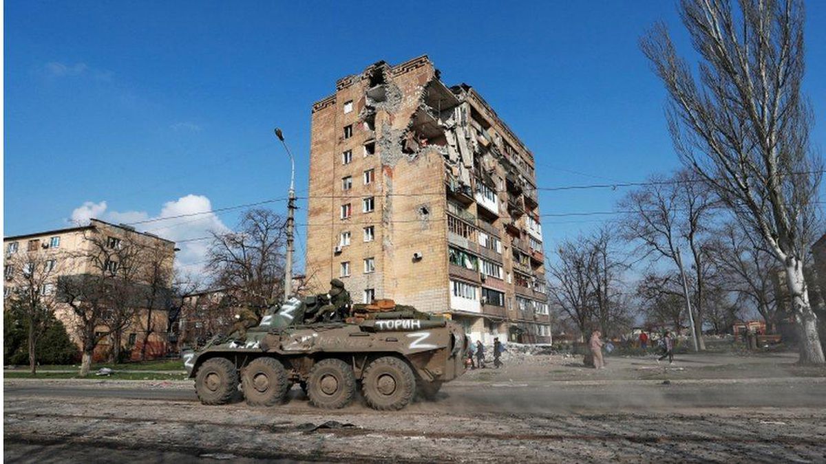 Ukrayna savaşı: Rusya, Mariupol\'deki Ukrayna kuvvetlerine teslim olmaları için süre tanıdı