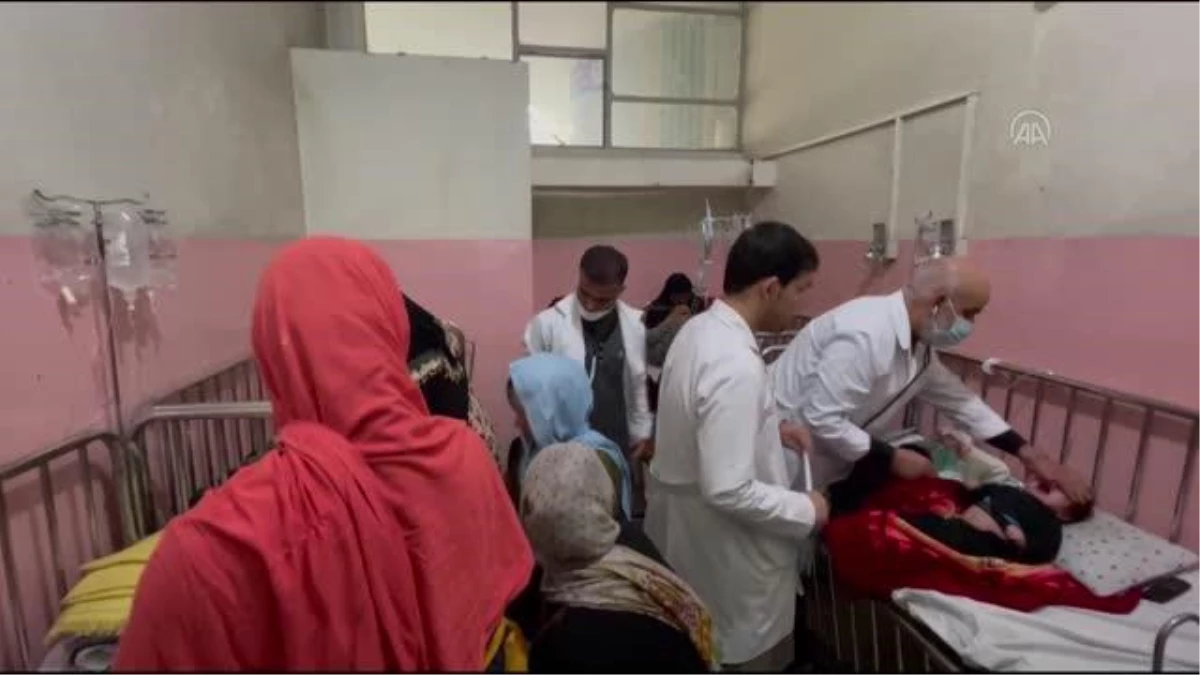 Son dakika... Afganistan\'da kızamık salgını nedeniyle 4 ayda 130\'dan fazla çocuk öldü (2)