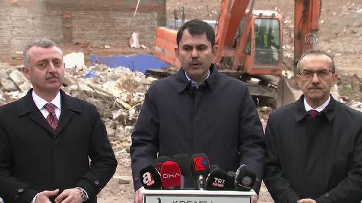 Bakan Kurum: 'Şu an Marmara Denizi'nde herhangi bir müsilaj problemi yok'