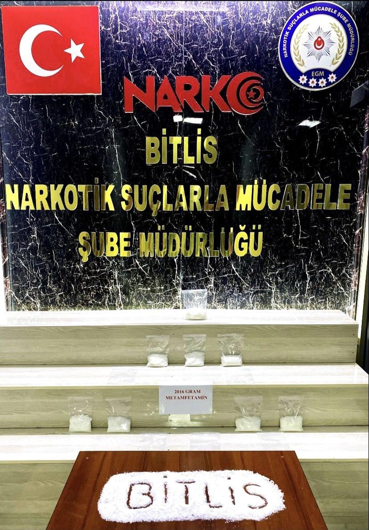 Bitlis\'te 2 kilo 16 gram Metanfetamin ele geçirildi