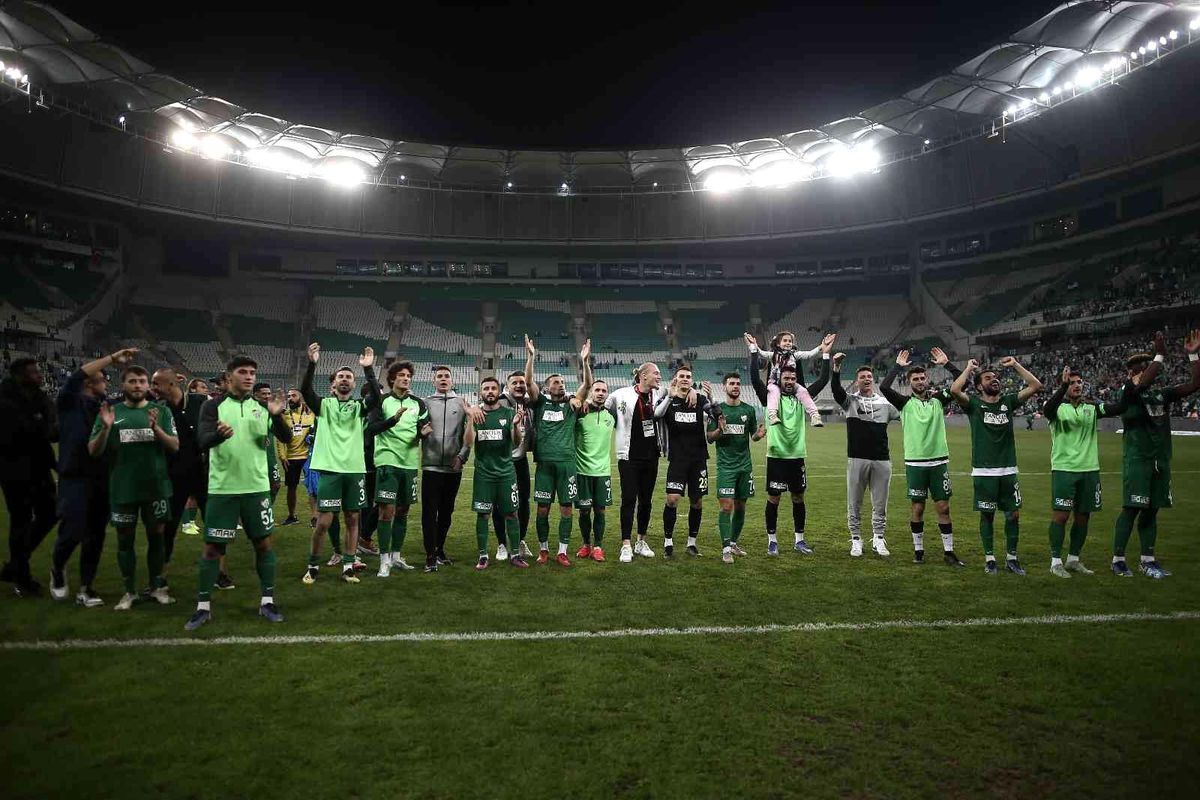 Bursaspor, Gençlerbirliği\'ni konuk edecek