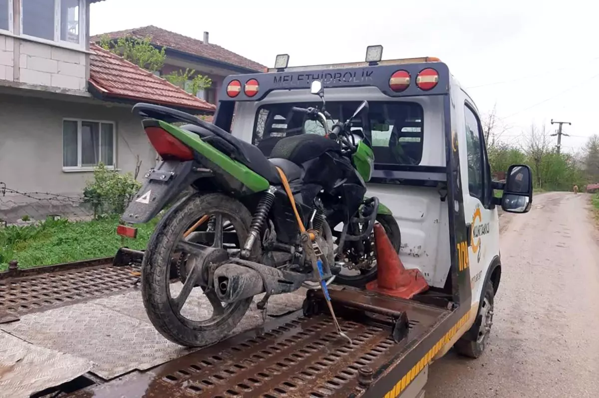 Çaldığı motosikleti kullanırken jandarmaya yakalandı