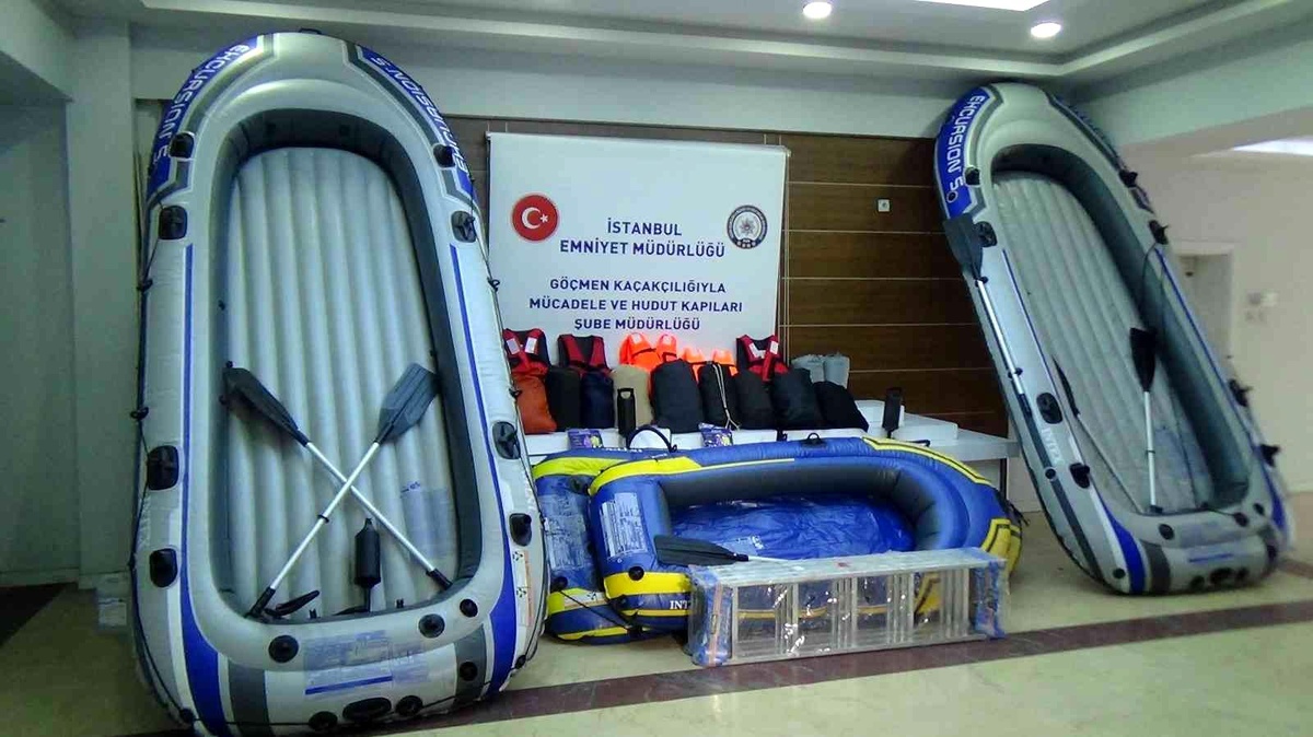 İstanbul\'da 77 düzensiz göçmen yakalandı