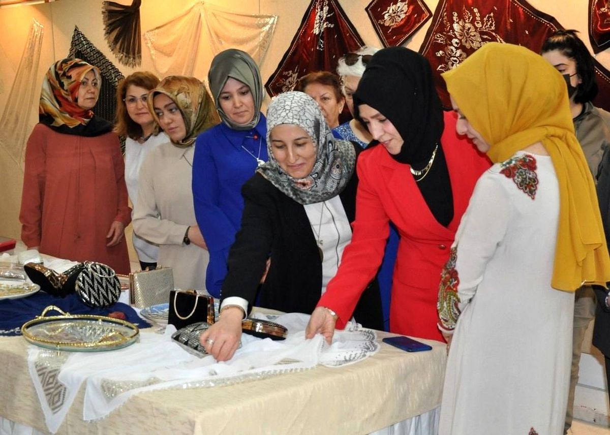 Kırıkkale\'de tel kırma ve tel sarma sergisi açıldı
