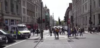 Londra'da başbakanlık ofisinin de bulunduğu Whitehall Caddesi güvenlik gerekçesiyle kapatıldı