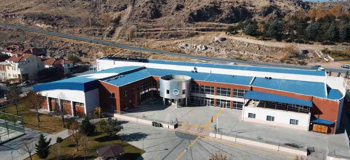 Melikgazi\'de yüzme kursu kayıtları başladı