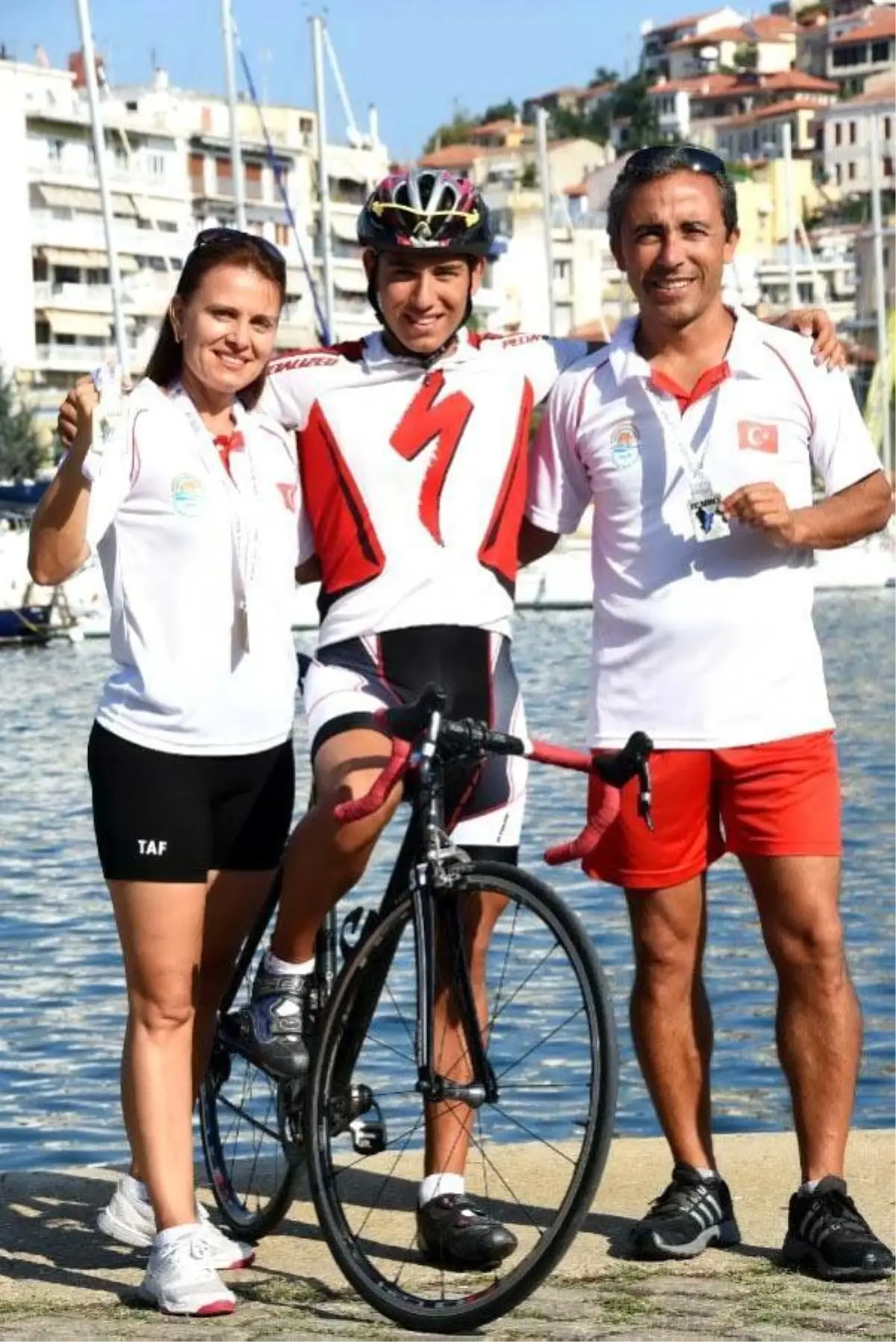 Son dakika haber: Milli triatlon sporcusu Ata Yahşi, kazada hayatını kaybetti
