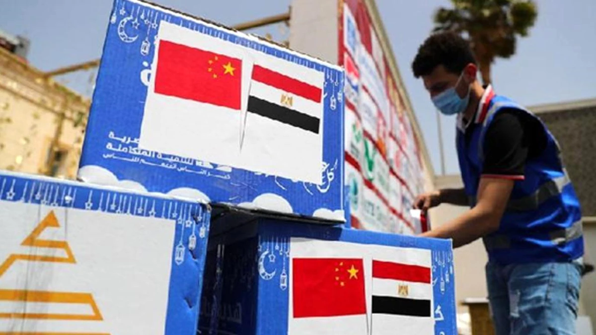 Mısır\'daki Çinli Şirketler Ramazan\'da İhtiyaç Sahiplerine Bağışta Bulundu
