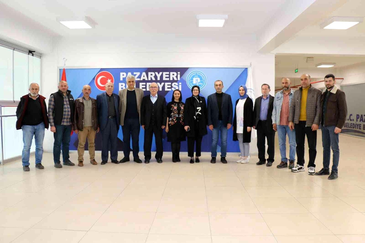 MKYK Üyesi Uygur\'un Pazaryeri ziyareti