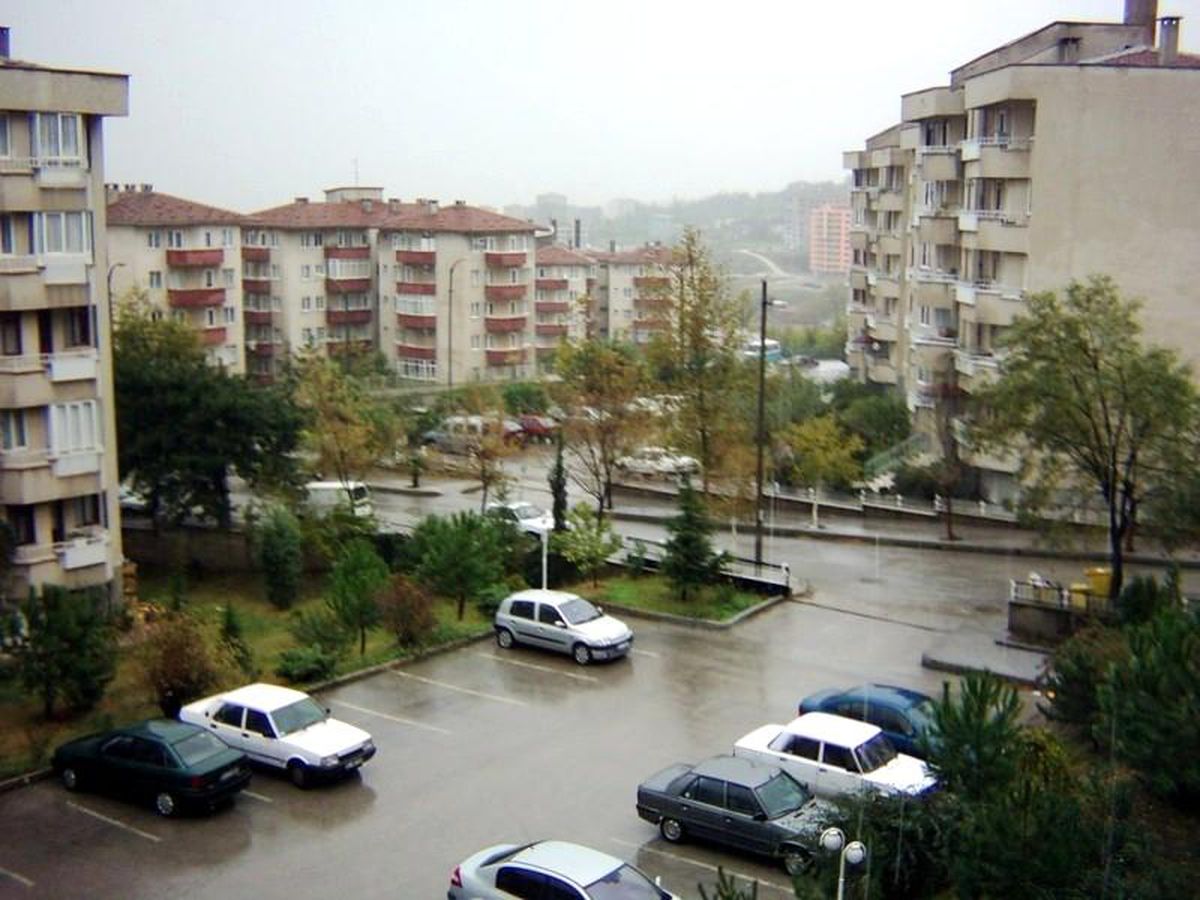 1800 konutlu Siteler\'de merkezi yakıt isyanı