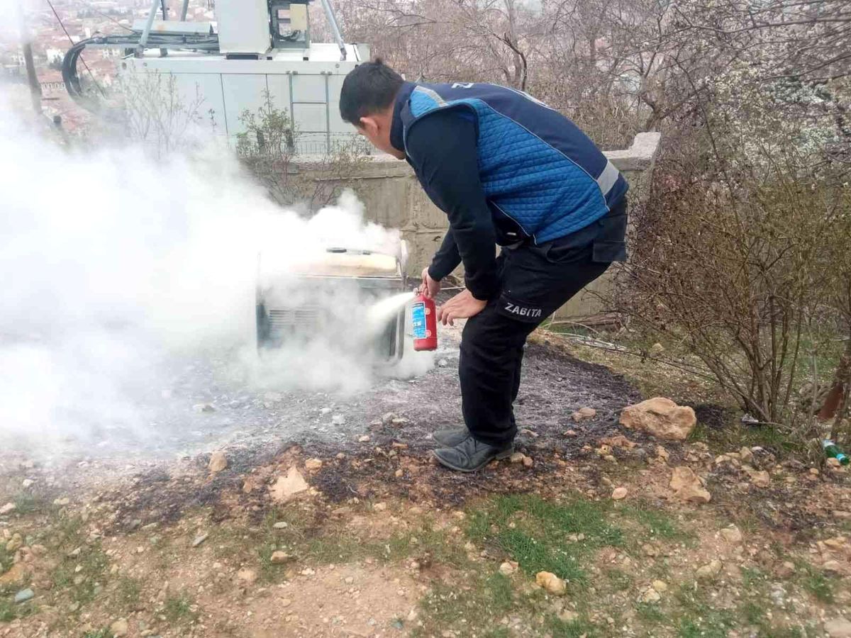 Akşehir\'de zabıta ekipleri orman yangınını önledi