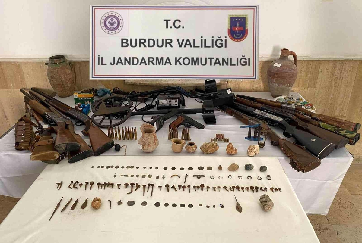 Burdur\'da 119 adet muhtelif tarihi eser ele geçirildi