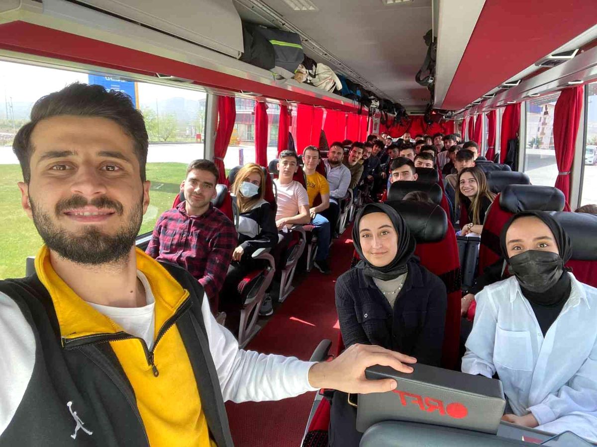Elazığlı gençler Ankara yolcusu