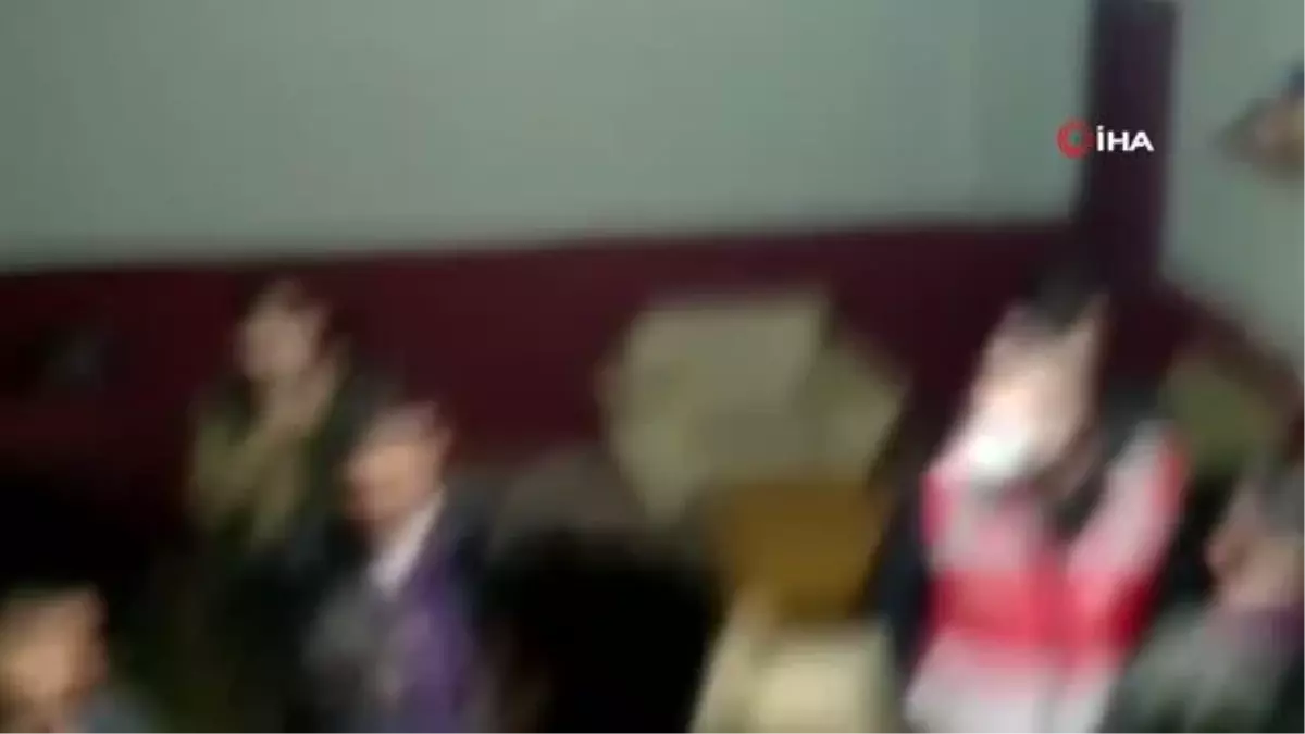 İstanbul'da kumar baskınları... Kumar oynadıkları belirlenen 174 kişiye 316 bin 506 lira para ceza kesildi