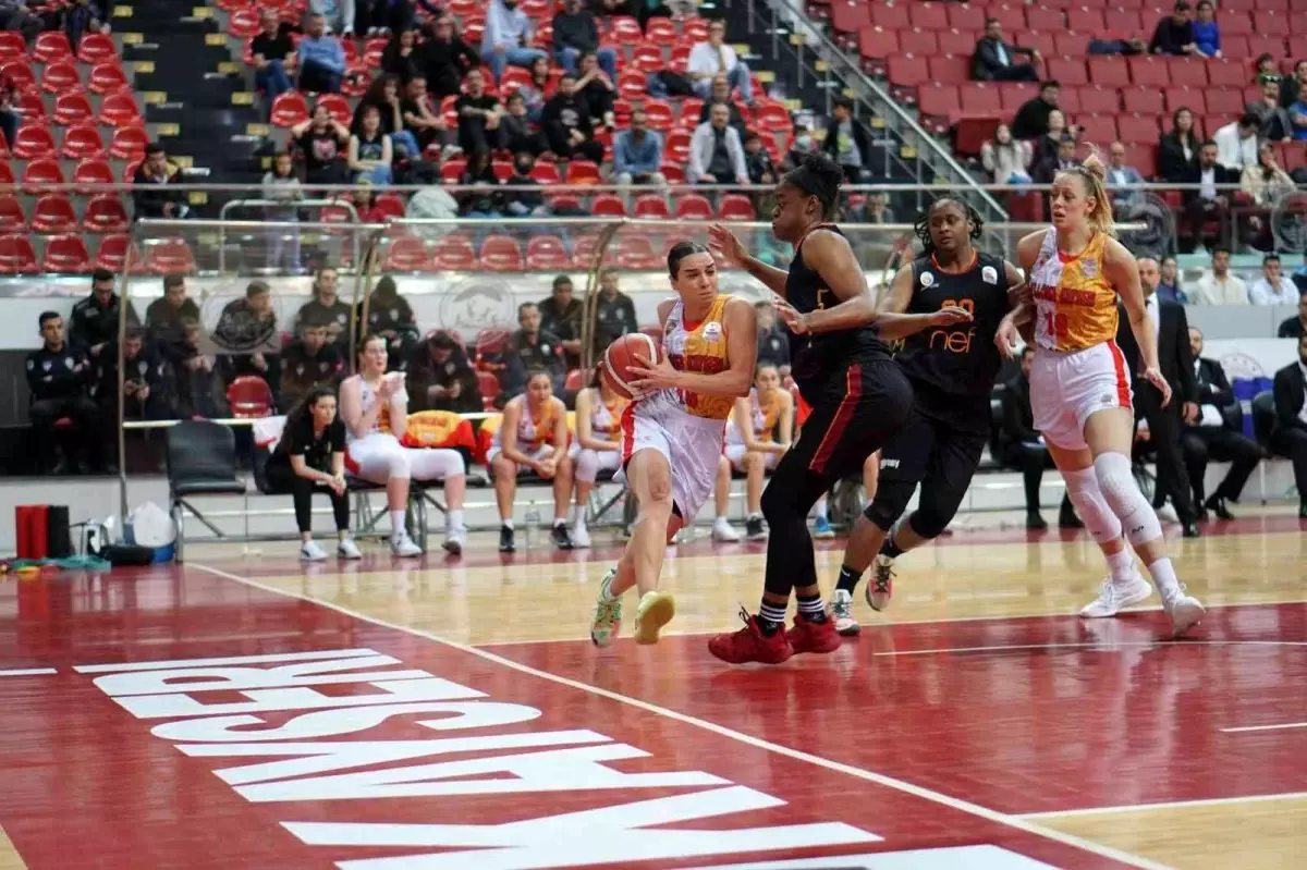 Kadınlar Basketbol Süper Ligi: Kayseri Basketbol: 72 Galatasaray: 78