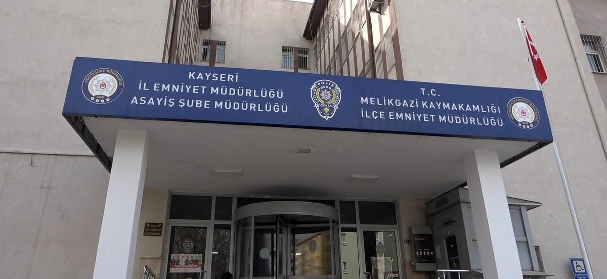 Kayseri\'de çeşitli suçlardan aranan 15 kişi yakalandı