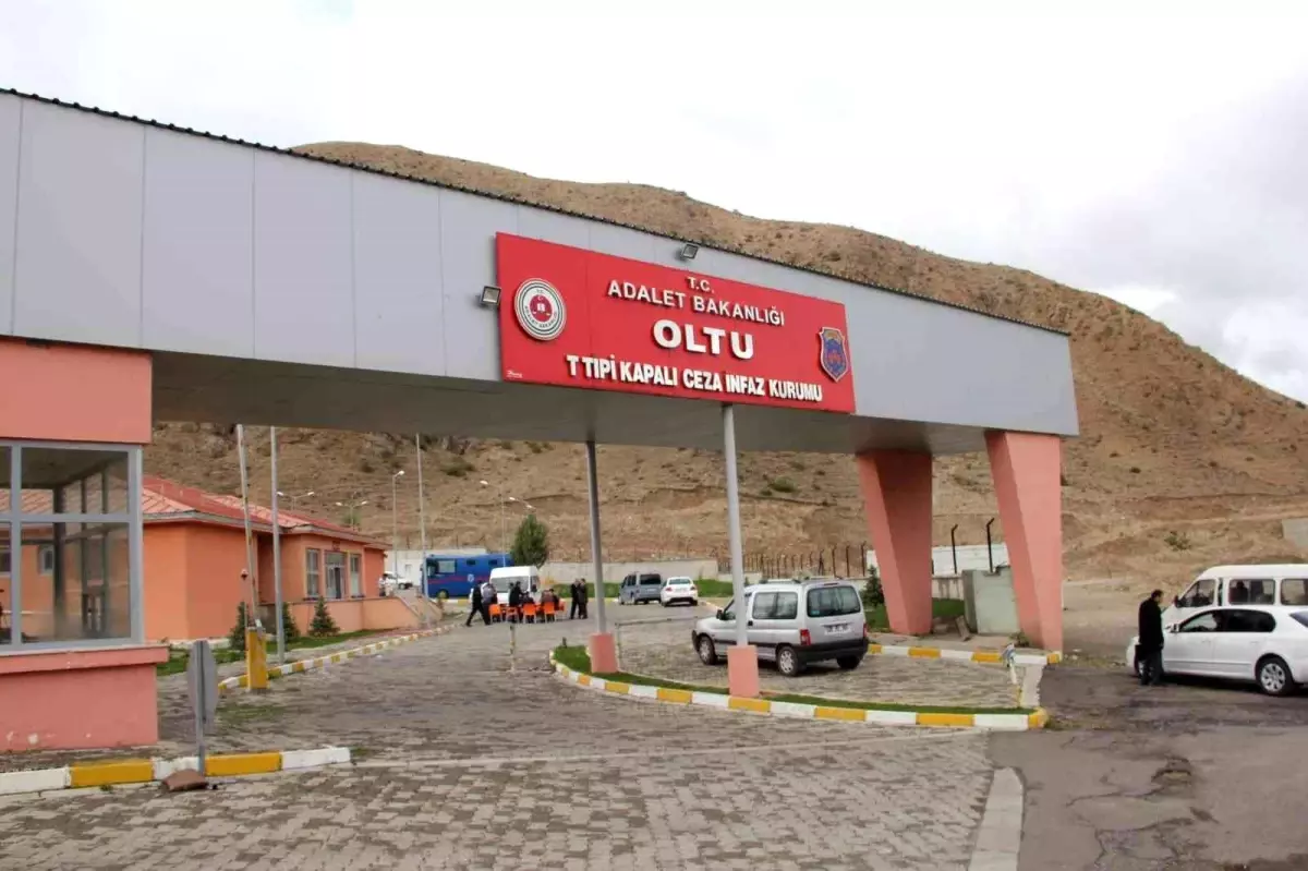 Oltu T tipi cezaevinde intihar