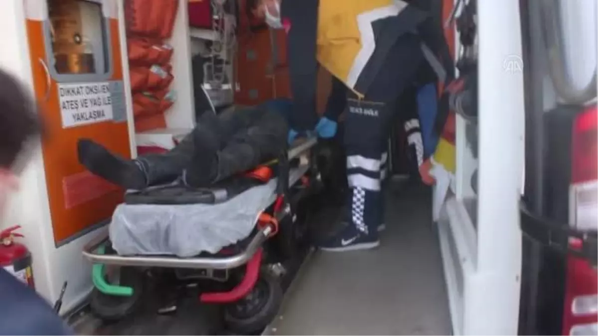 Otomobil ile çarpışan motosikletteki iki kardeş yaralandı