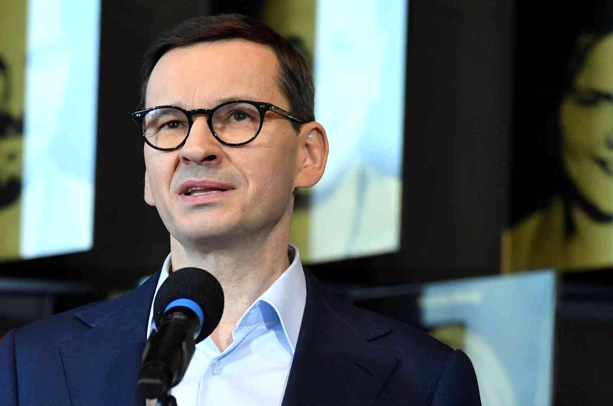 Son dakika... Polonya Başbakanı Morawiecki: "Gerekirse, Ukraynalı 10 bin yaralı askeri tedavi etmeye hazırız"