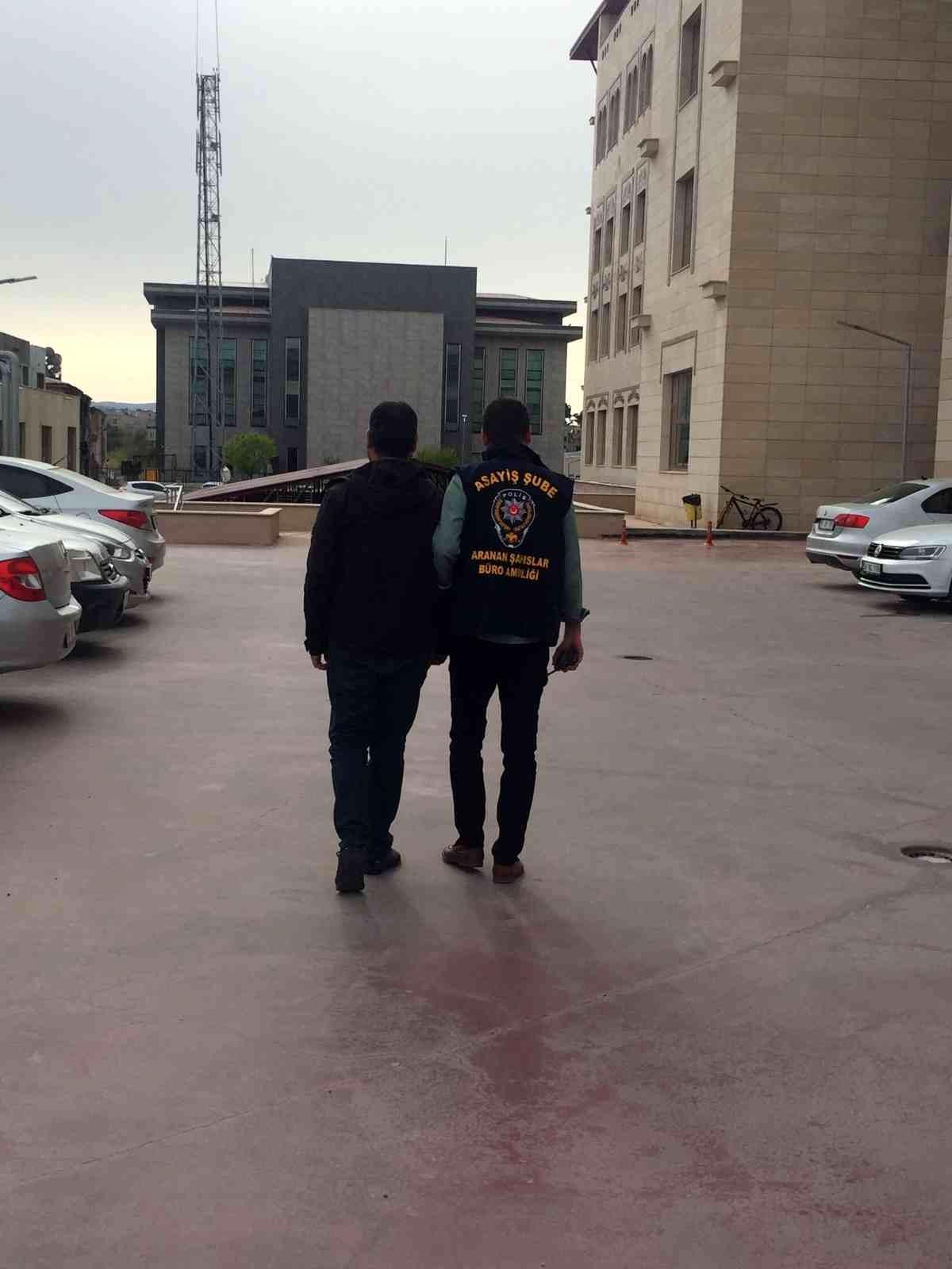 Siirt\'te 6 yıl 8 ay kesinleşmiş hapis cezası bulunan 3 hükümlü yakalandı