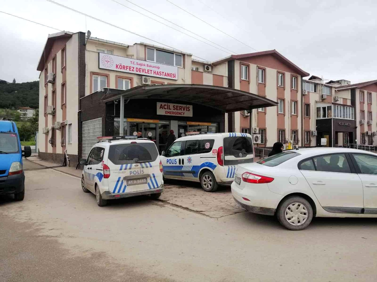 TEM\'de tırın altına giren otomobilin sürücüsü hayatını kaybetti