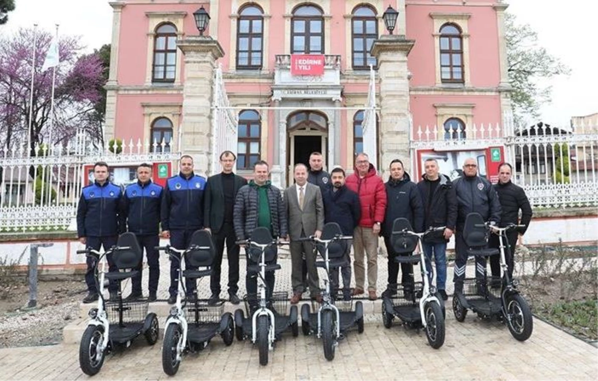 Turizm zabıtası Selimiye Meydanı\'nda elektrikli bisikletle görev yapacak