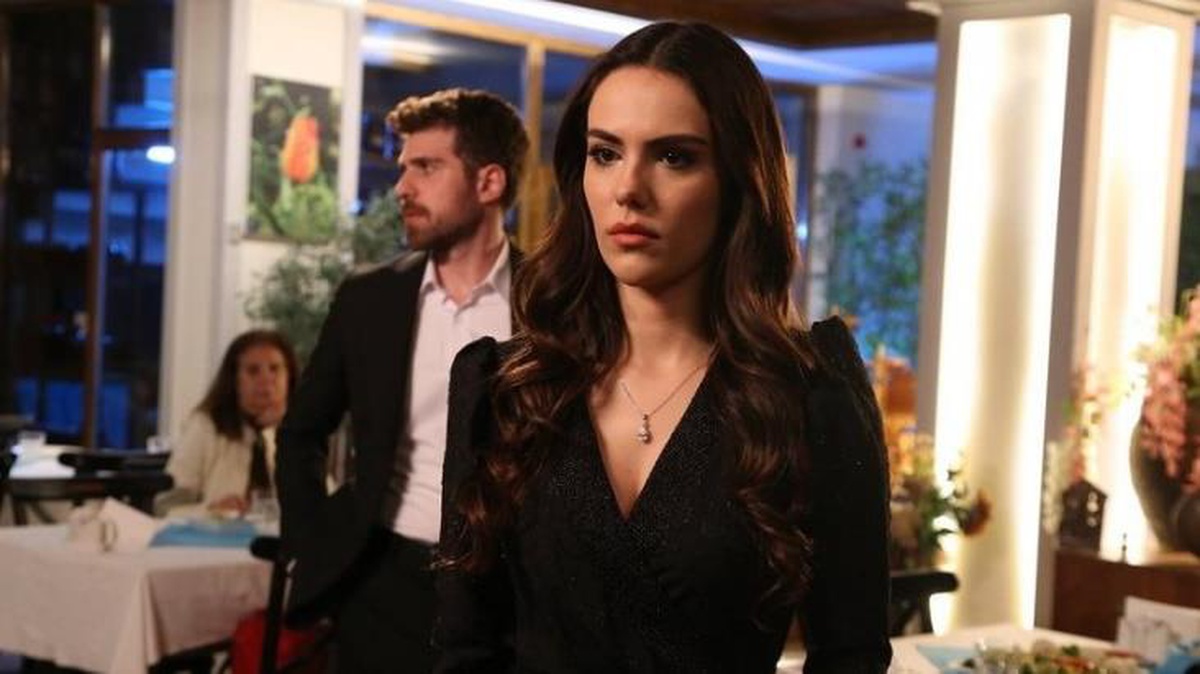 Üç Kız Kardeş\'in yeni bölümü bu akşam ekranlarda! Somer, Mine\'nin mektubunu okuyor